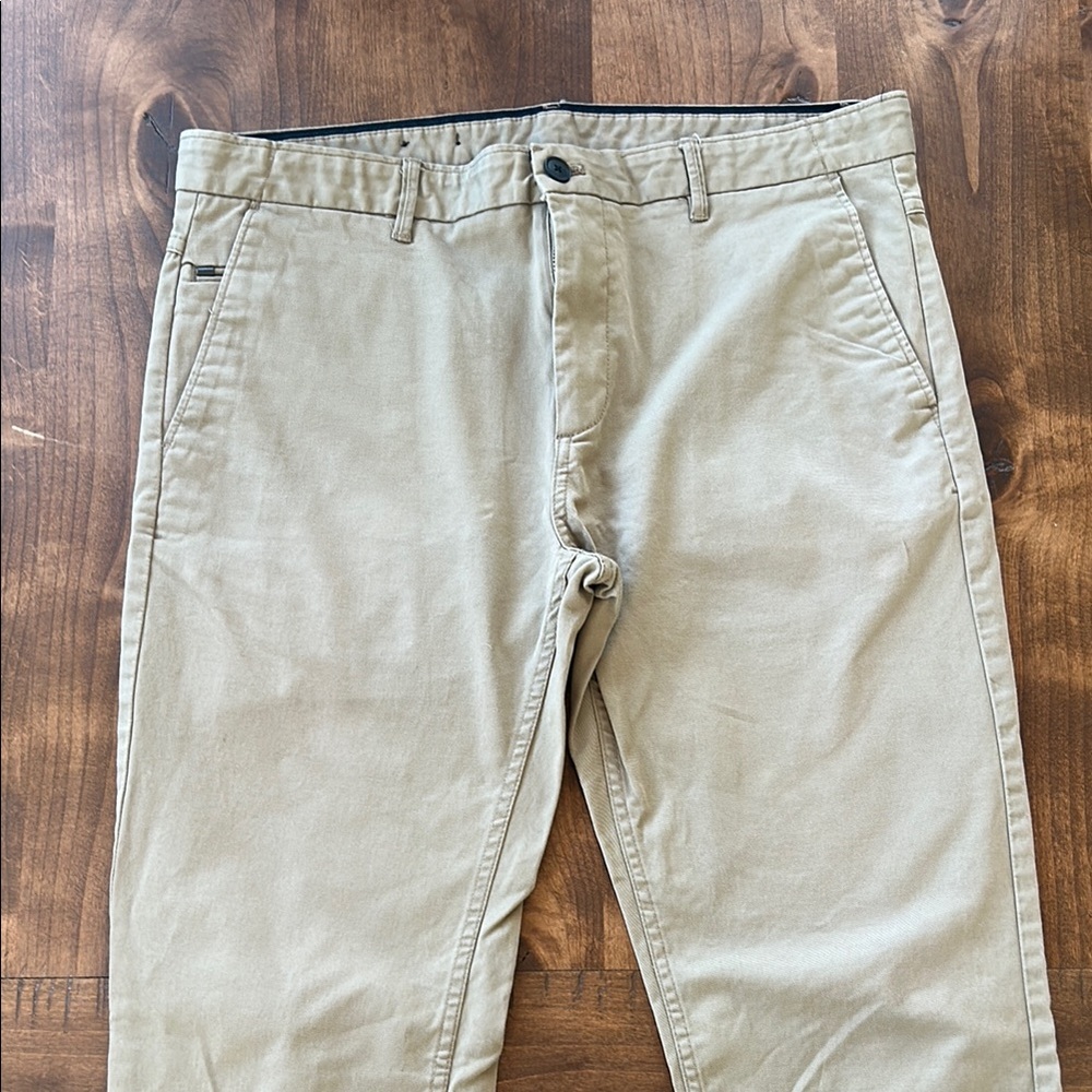 Zara Men's Tan Chino Pants - Picture 2 of 4